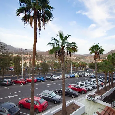 Garajonay Vista A Montanas * Los Cristianos